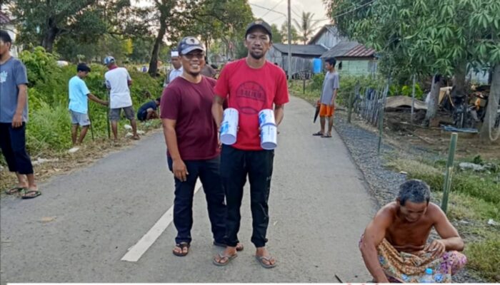 Dalam rangka Memperingati hari’ kemerdekaan 17 Agustus, Warga muara satui antusias dan kompak melaksanakan Gotong royong.