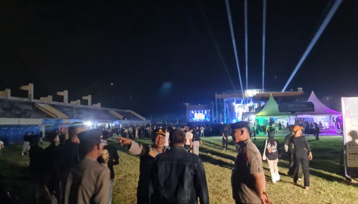 Amankan Konser Musik Island Vibes Reggea Party. Polresta Mataram Terjunkan 236 Personel