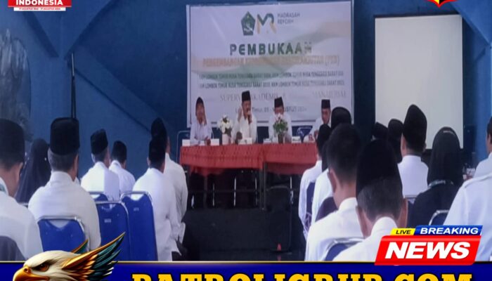 Diklat Pengembangan Keprofesian Berkelanjutan (PKB) kompetensi Manajerial 4 Pokja Lotim Resmi di Buka.