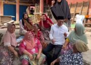 GUS IRAWAN PASARIBU SERAP ASPIRASI DENGAN BERSILATURRAHMI BERSAMA KAUM IBU DI KABUPATEN TAPANULI SELATAN.