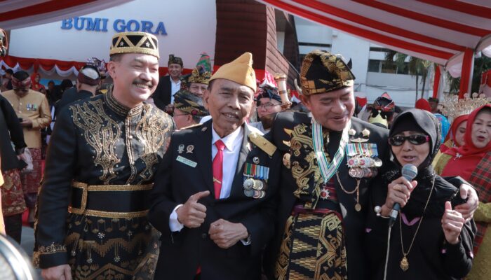 Wakapolda NTB Hadiri Upacara HUT Kemerdekaan RI di Lapangan Bumi Gora Provinsi NTB