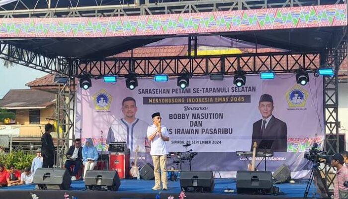 Sarasehan petani sekabupaten Tapanuli selatan Bobby Nasution bertemu dengan petani di Sipirok