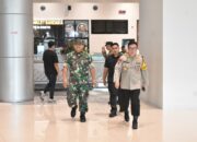 Kasrem 132/Tadulako Antar Kepulangan Menteri P2MI di Bandara Mutiara SIS Al-Jufry Palu