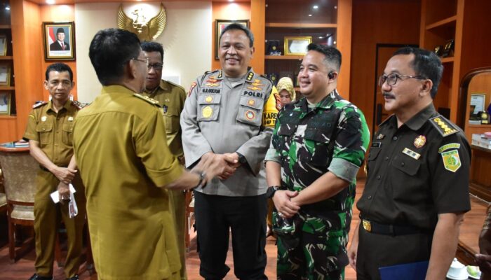 Kasi Ops Kasrem 132/Tdl Hadiri Rapat Final Check Kesiapan Pilkada Tahun 2024