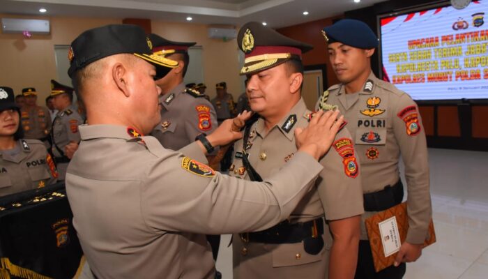 Kapolda Sulteng Pimpin Sertijab Tiga PJU dan Tiga Kapolres