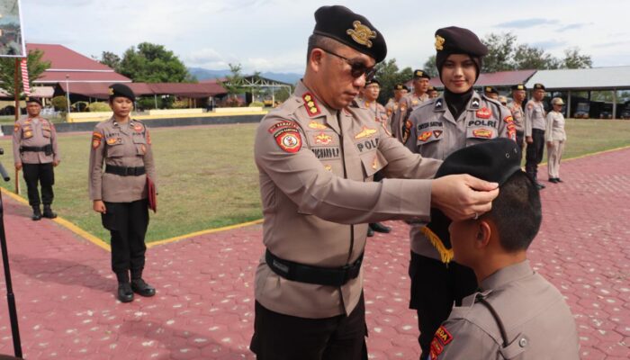 Bakti Sosial Warnai Pembaretan Bintara Remaja Ditsamapta Polda Sulteng