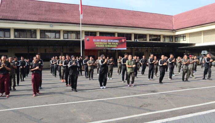 Wujud Nyata Sinergitas TNI-POLRI, Polres Semarang gelar Olah raga bersama.