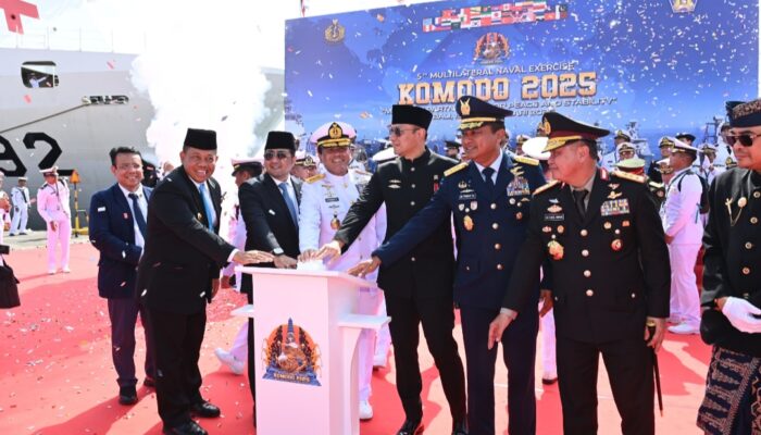 5TH Multilateral Naval Exercise Komodo 2025 Dibuka, TNI AL Gandeng Puluhan Negara Pada Latihan Kemanusiaan dan Penanggulangan Bencana