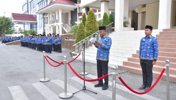 Jadi Pembina Apel, Gubernur Pamit dan Ajak ASN Dukung Pemimpin Baru