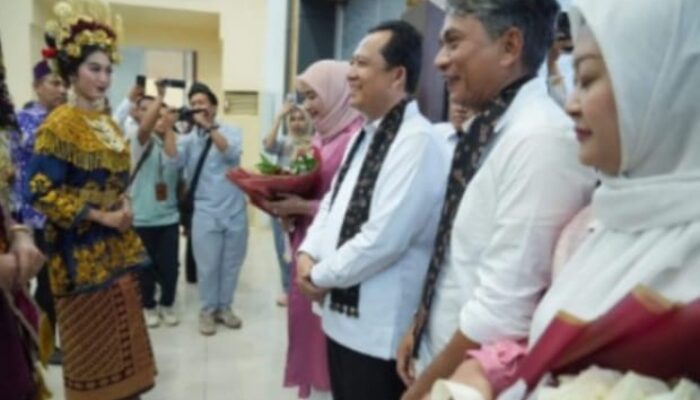 BBS dan Jun Mahir Mulai Bertugas di Kantor Bupati Kabupaten Muaro Jambi