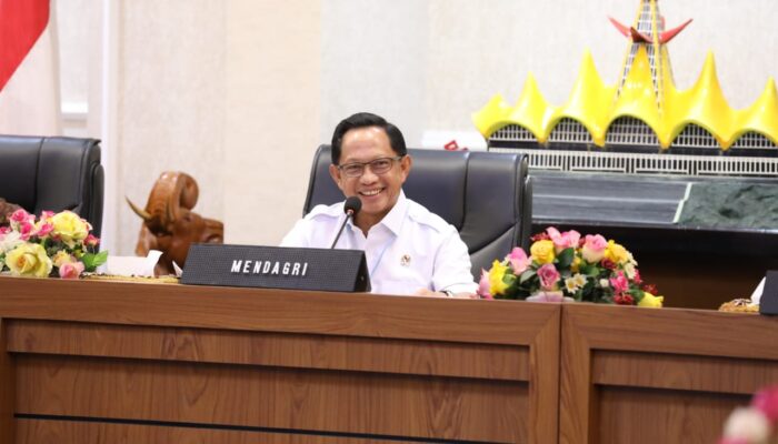 Rapat Koordinasi Bersama Menhub, Mendagri Harap Pengaturan Libur Lebaran 2025 Kurangi Kepadatan Arus Mudik