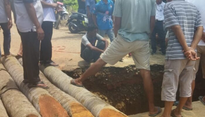 Jalan Padang lamo yang saat ini satu2 jalan alternatif bagi pengendara sudah sangat memperhatikan.